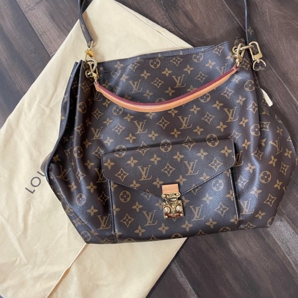 Louis Vuitton Brown Monogram Hobo Bag